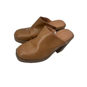 Universal Thread Tess Platform Mule Heels 70s Good Quality Hippie Tan Wedge